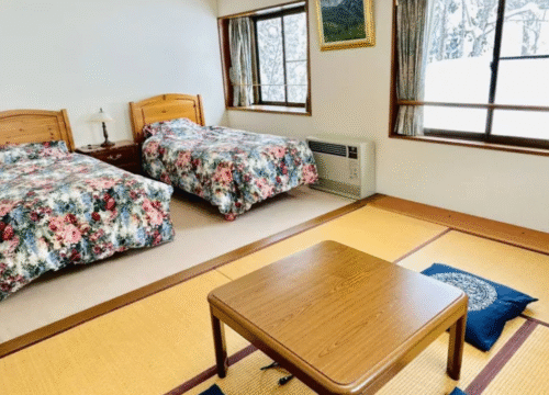 Stunning 7-bedroom house, all bedrooms with mountain or forest view